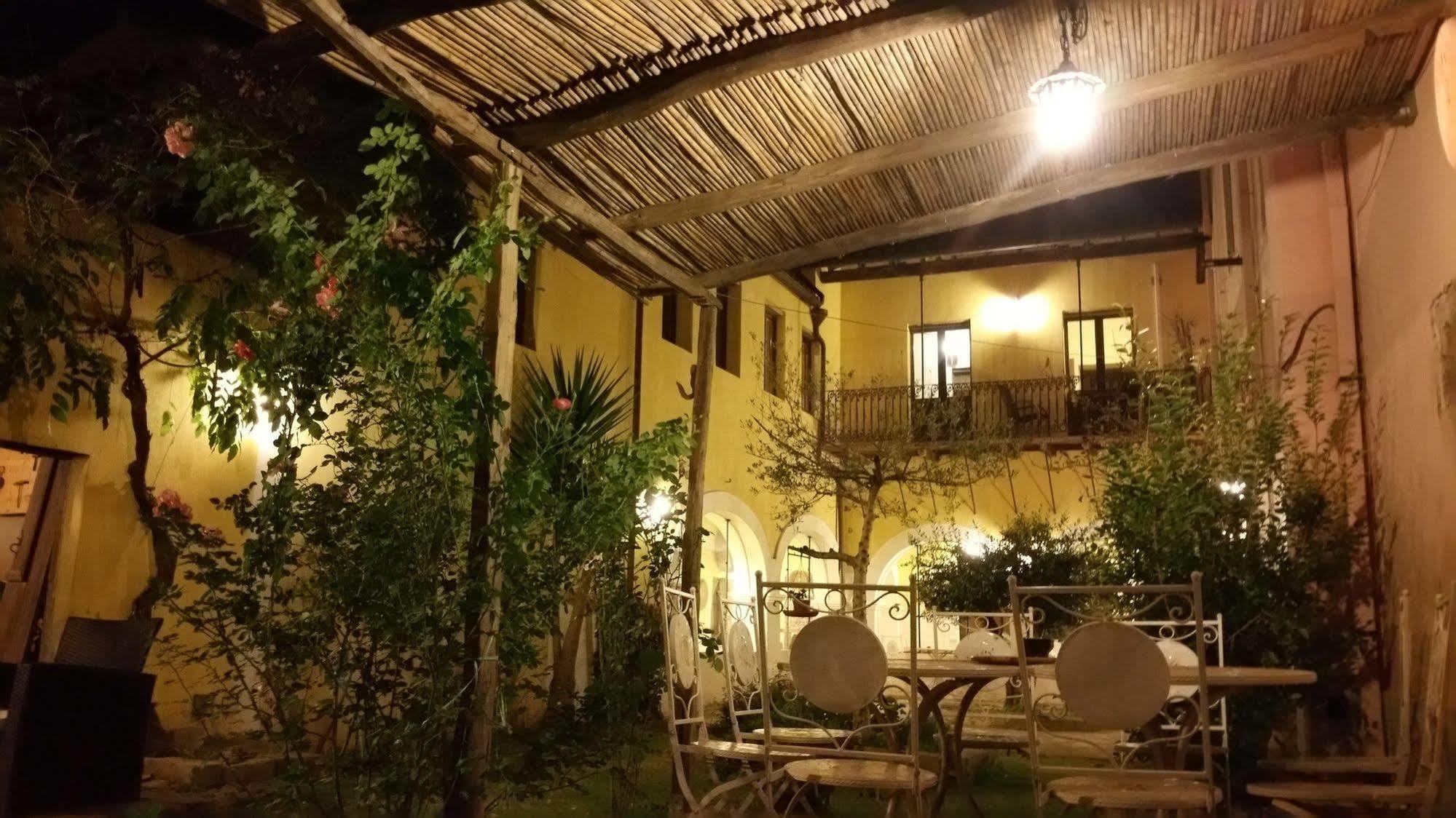 Casa Camboni-Dimora Storica Bed & Breakfast San Vito (Sardinia) Exterior foto